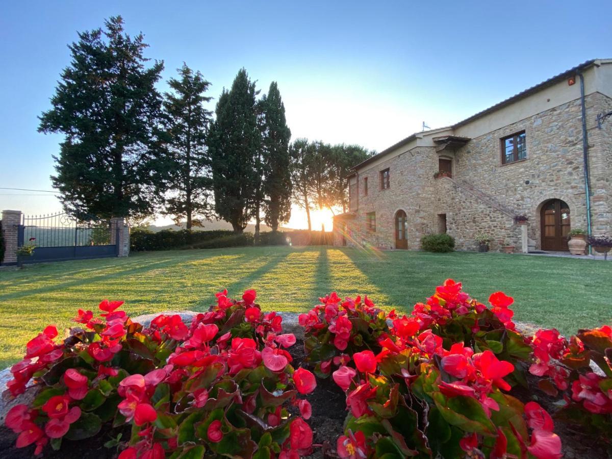 Agriturismo L'Antica Quercia Pomarance Kültér fotó