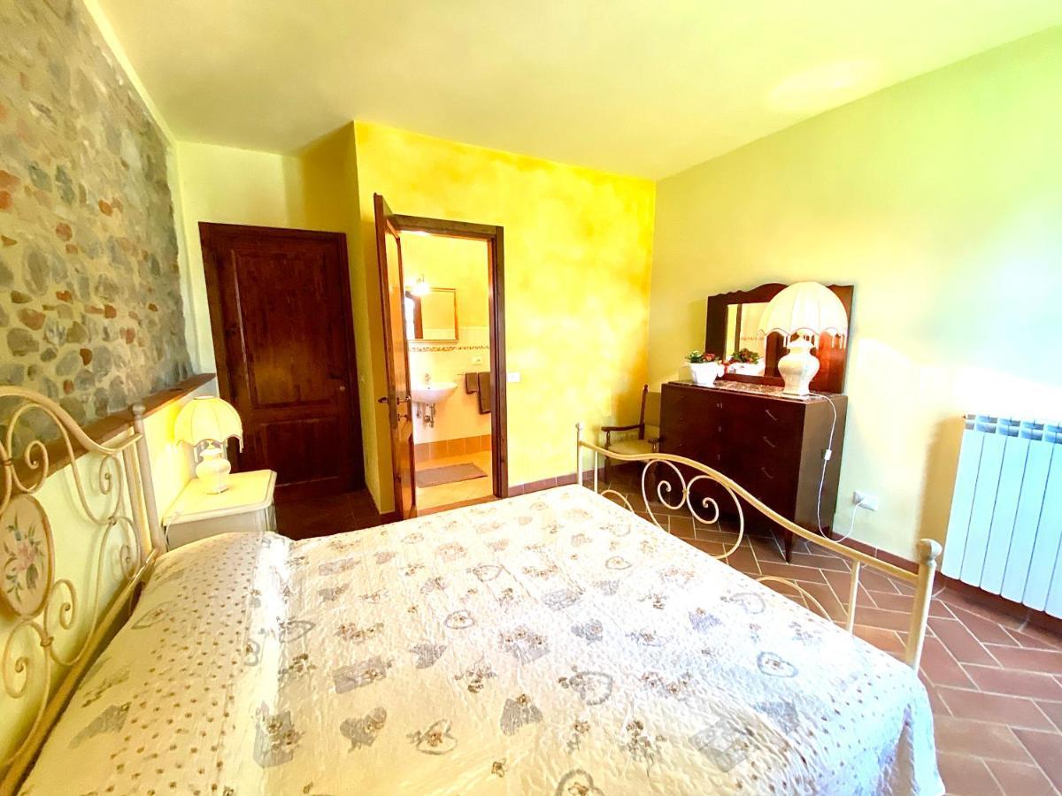 Agriturismo L'Antica Quercia Pomarance Kültér fotó