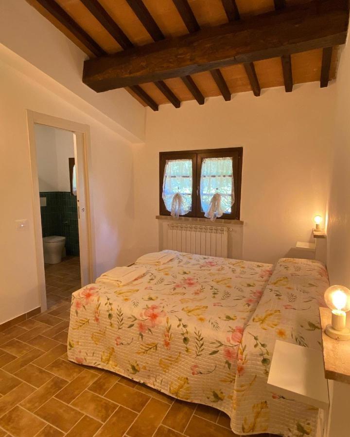 Agriturismo L'Antica Quercia Pomarance Kültér fotó