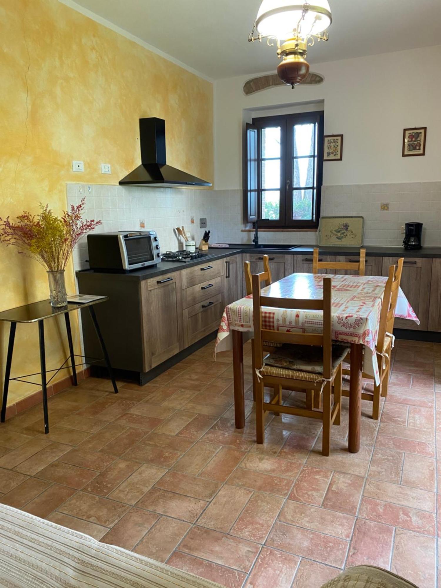 Agriturismo L'Antica Quercia Pomarance Kültér fotó
