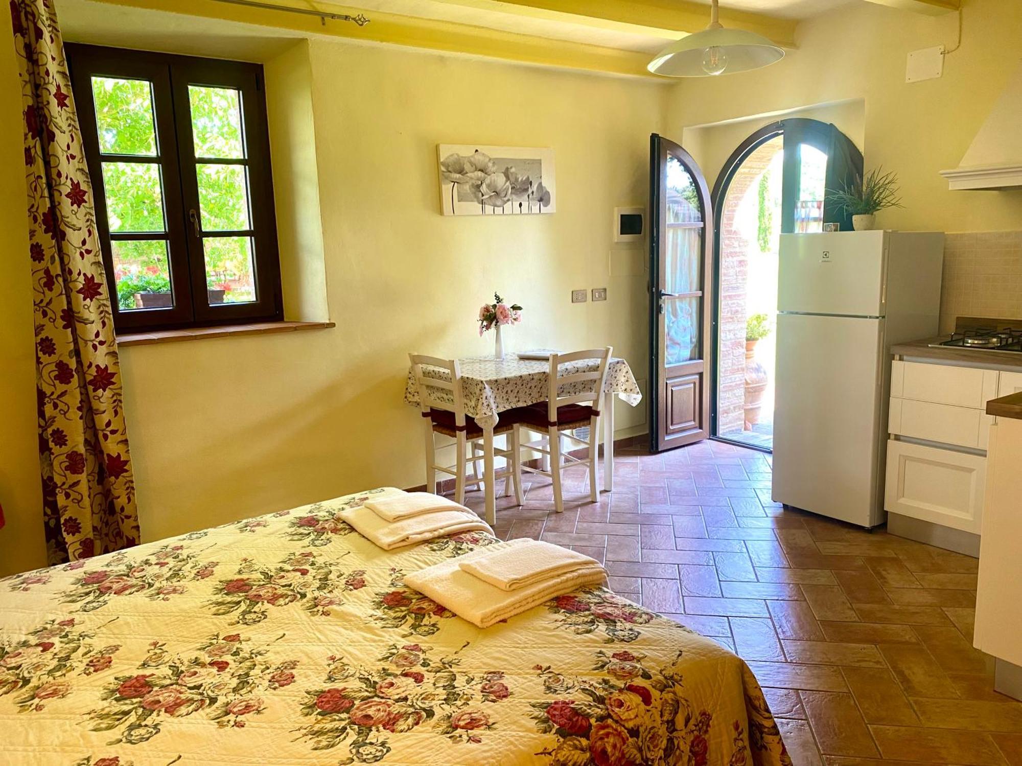 Agriturismo L'Antica Quercia Pomarance Szoba fotó